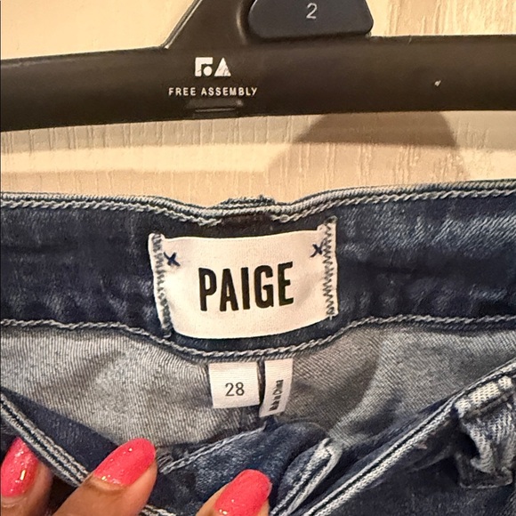 PAIGE Jax Knee Short Dark Blue Denim Frayed. Size 28 - Picture 2 of 4